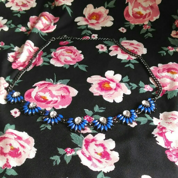 Statement Necklace 👑 - Picture 1 of 1